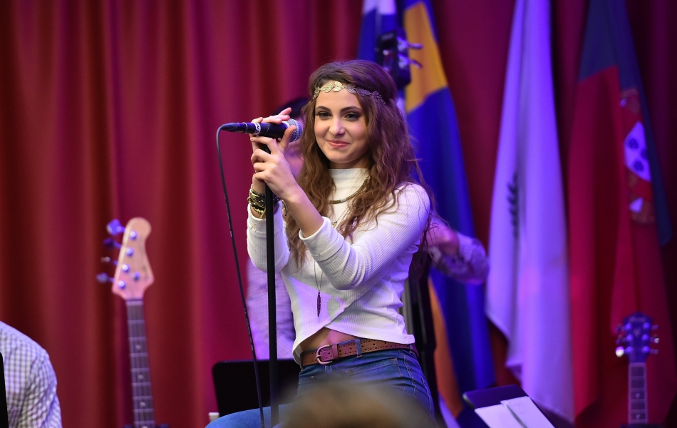 Kirra 24 kirra at radio iasi 5